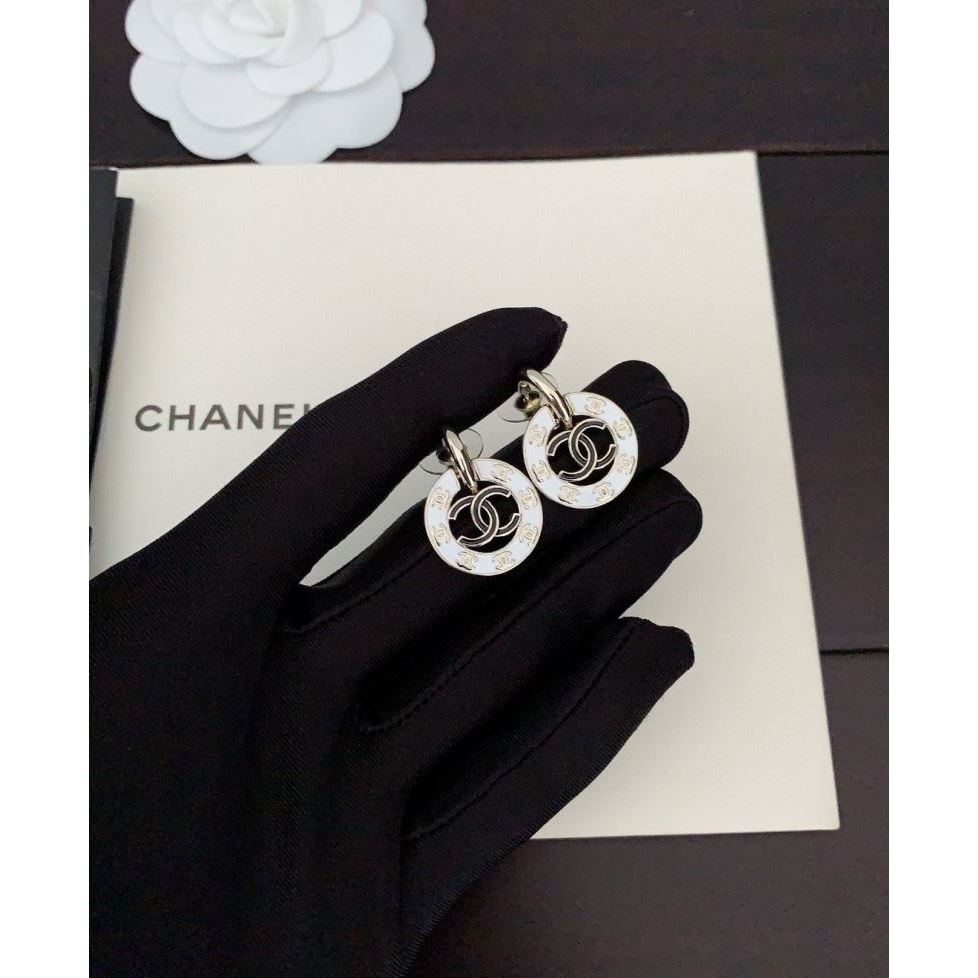 Chanel Earrings - Click Image to Close